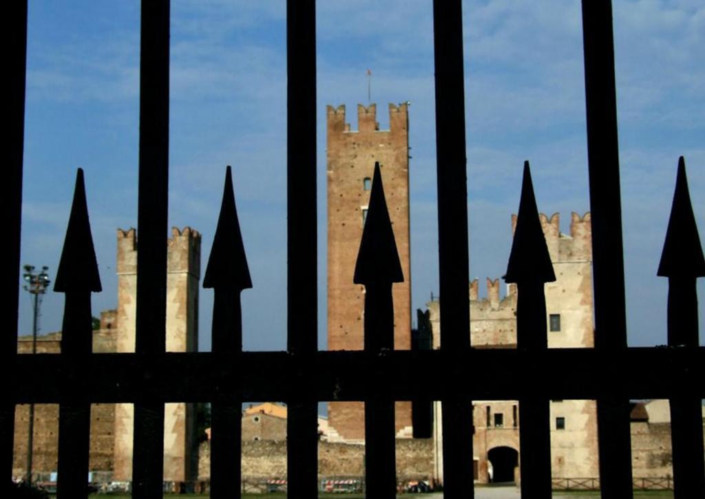 Bed And Breakfast Castello 维罗纳自由镇 外观 照片
